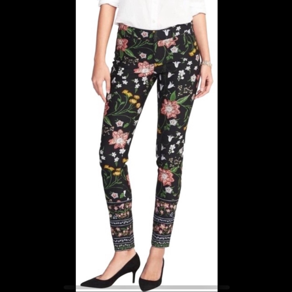 Tall NEW Floral Old Navy Pixie Pant Stitch Detail Size 2 Tall NEW WITH TAGS